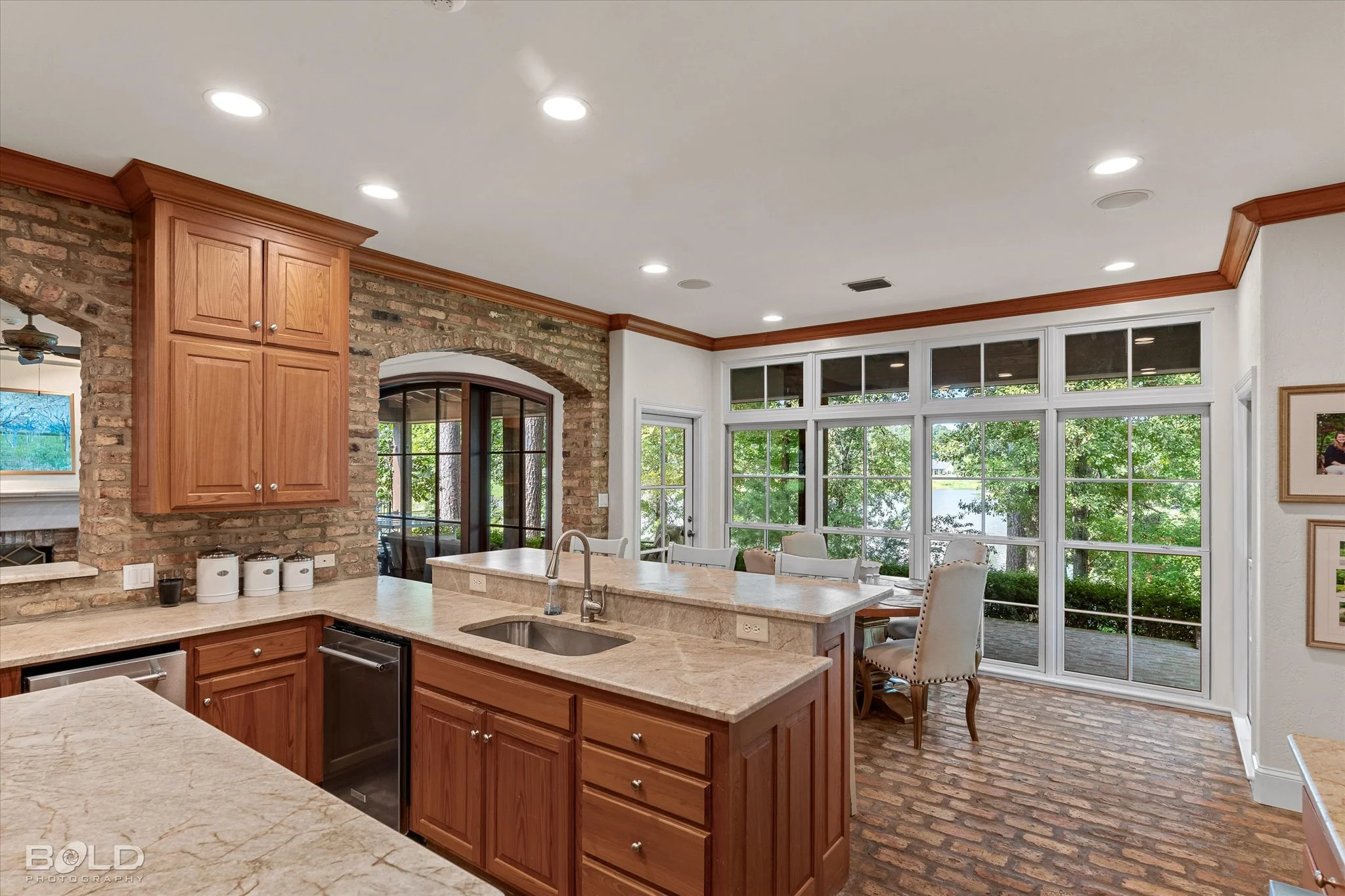 35-1034 N Pointe_35.jpg