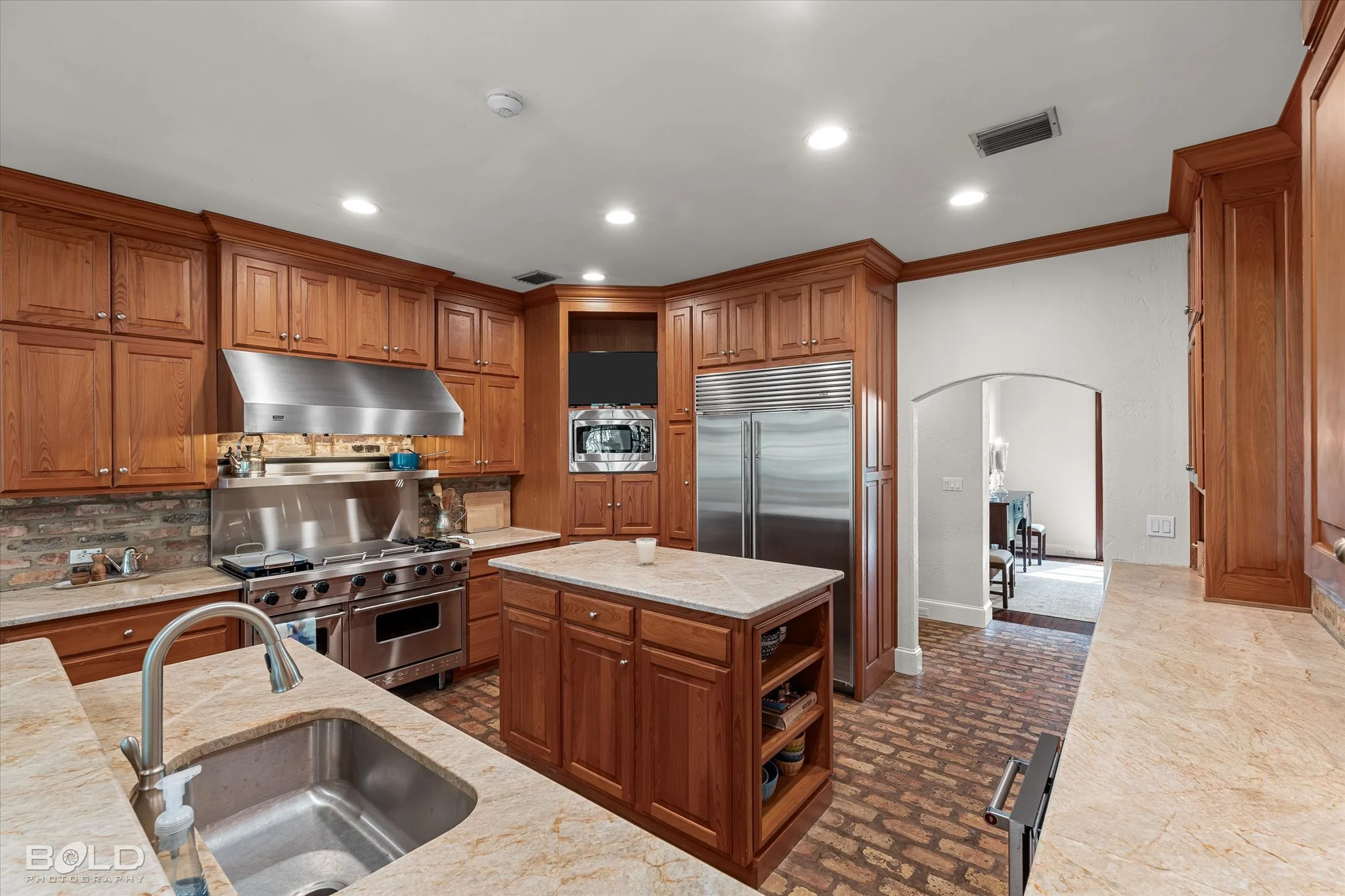 31-1034 N Pointe_31.jpg