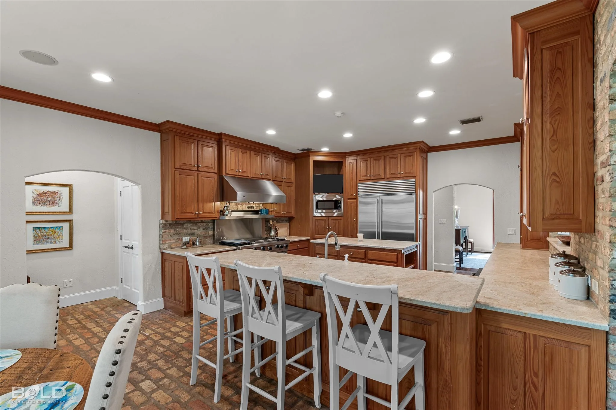 30-1034 N Pointe_30.jpg