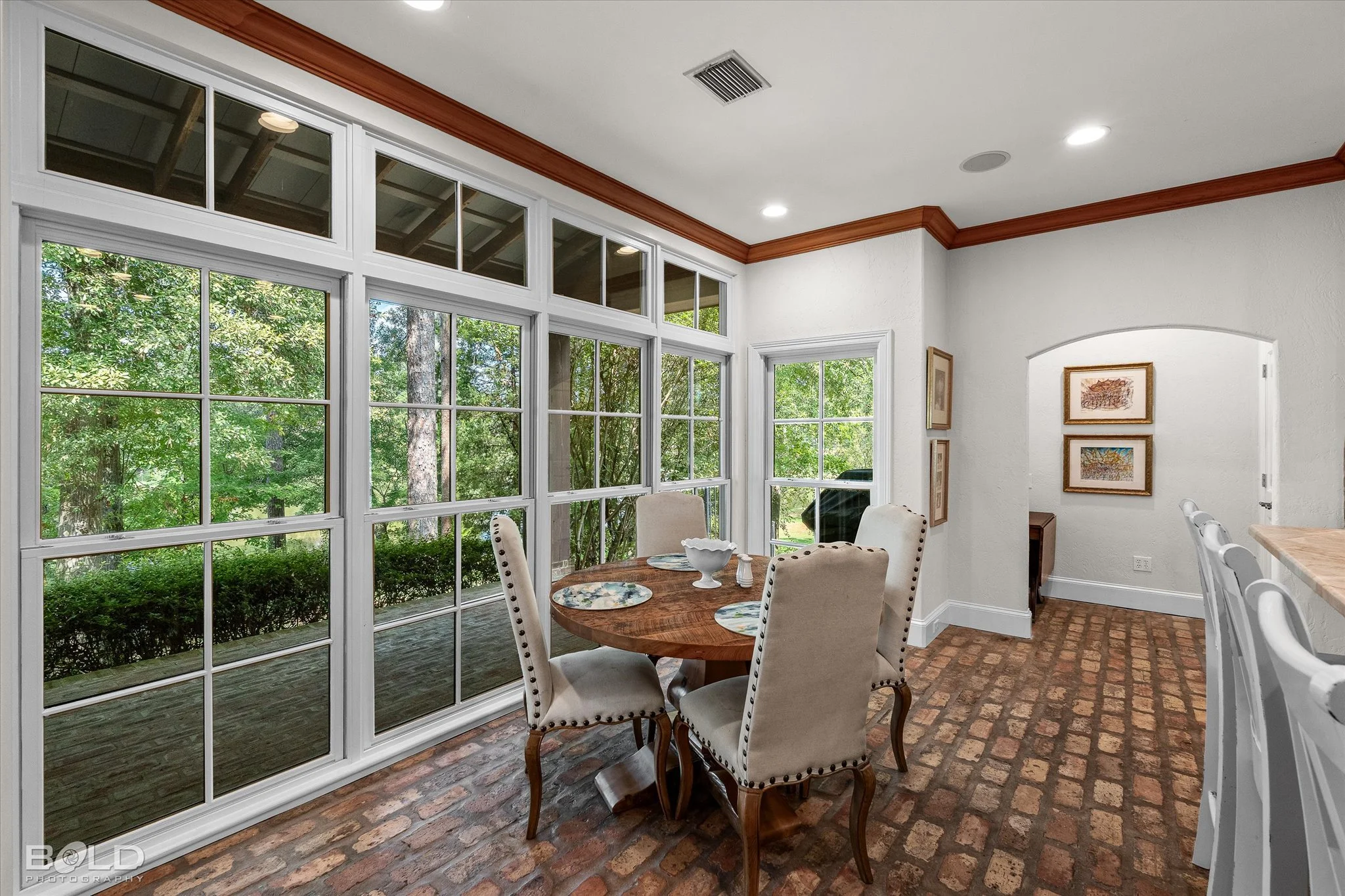 26-1034 N Pointe_26.jpg
