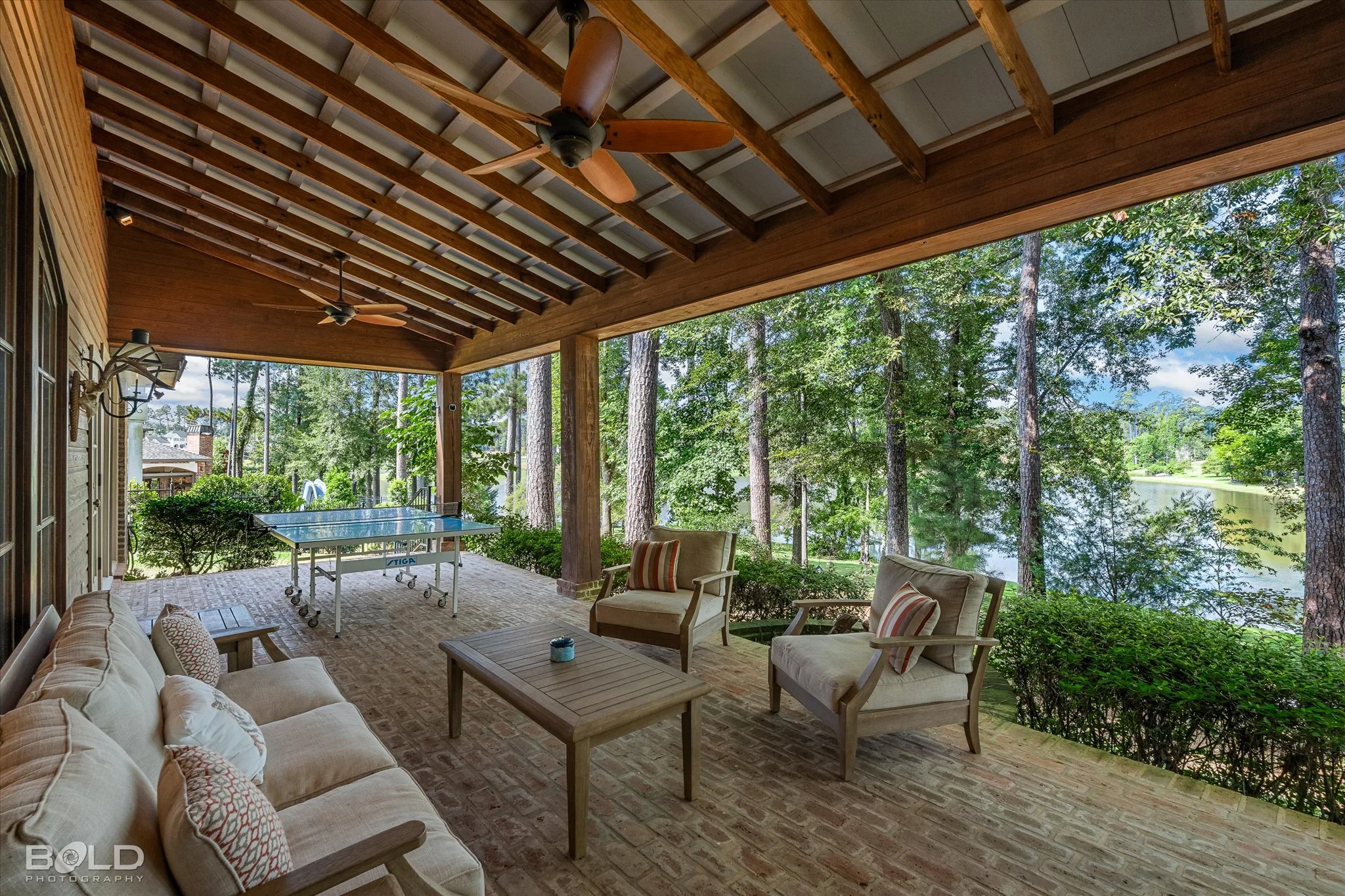 08-1034 N Pointe_08.jpg