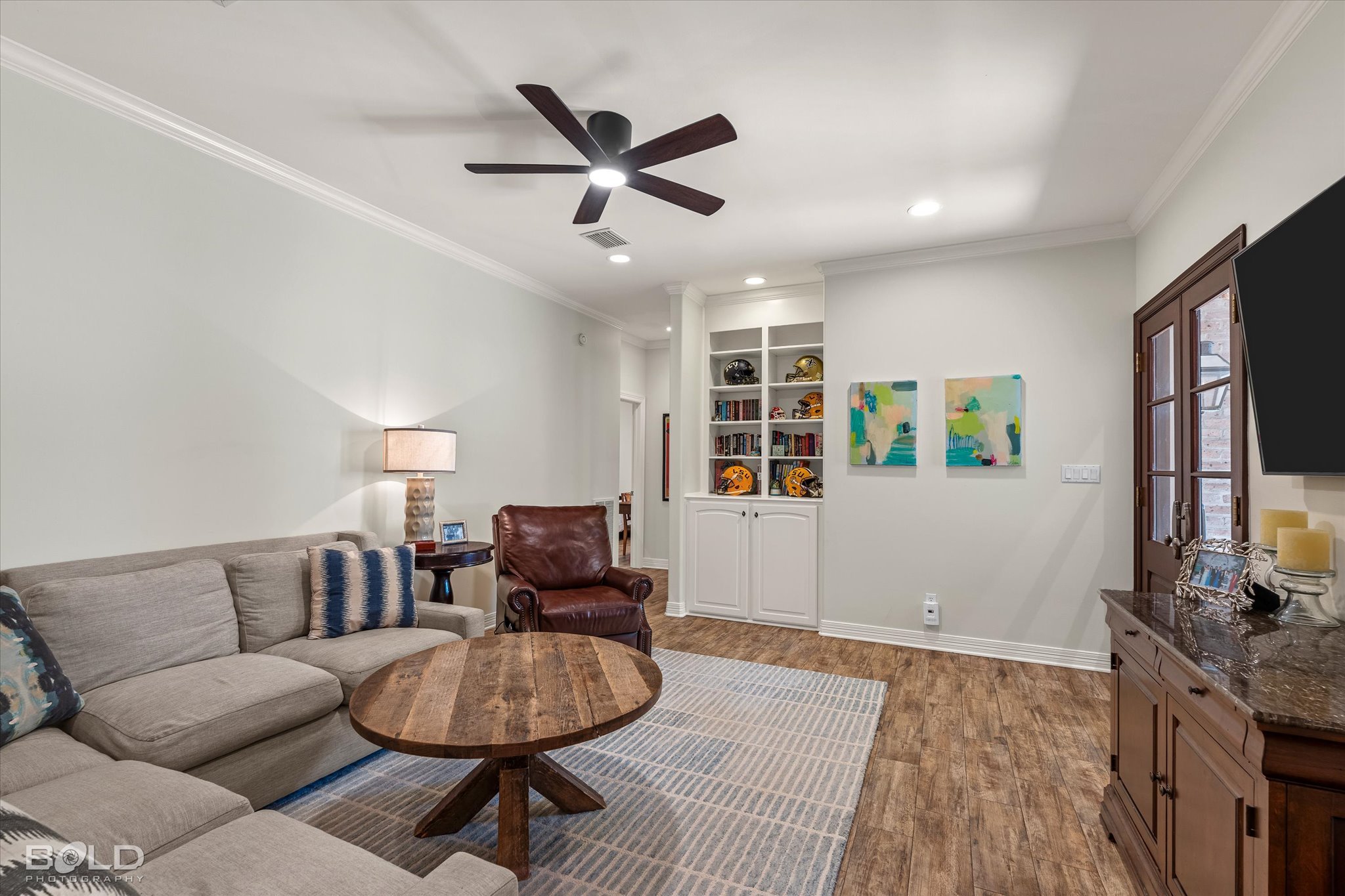 48-1034 N Pointe_48.jpg