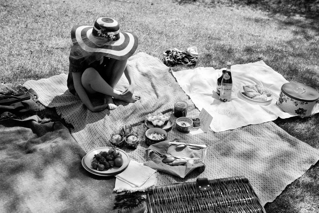 Picnic 9056bwbea-1100.jpg
