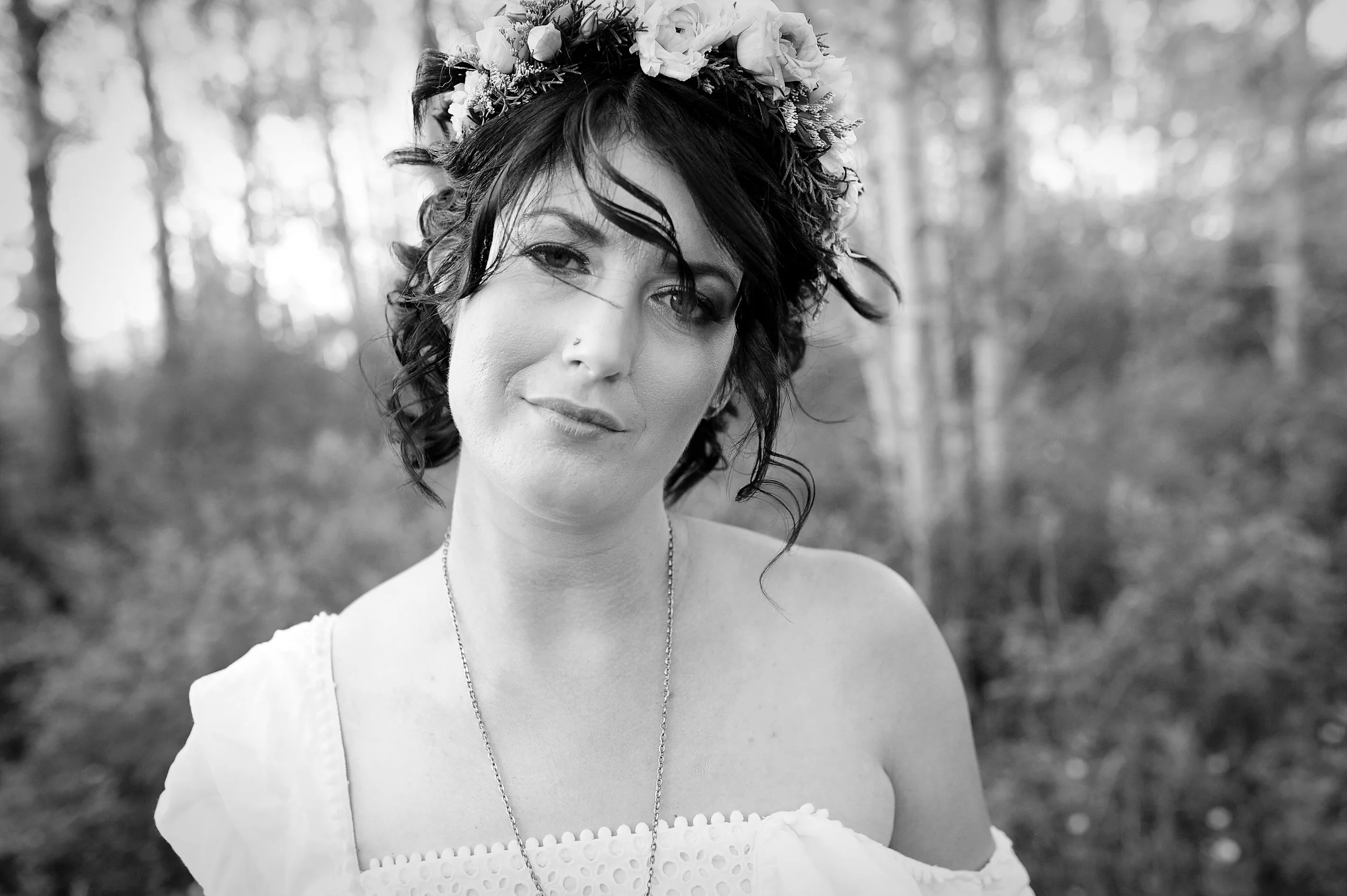 Ashley 2431bw.JPG