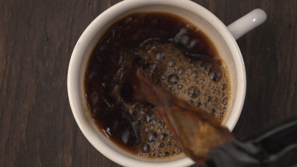 ChicagoFoodPhotographerCoffeePourSmall.gif