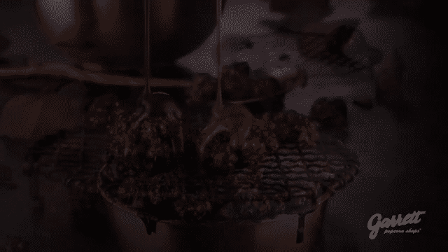 chicago-food-photographer-videographer-Hot Cocoa-low.gif