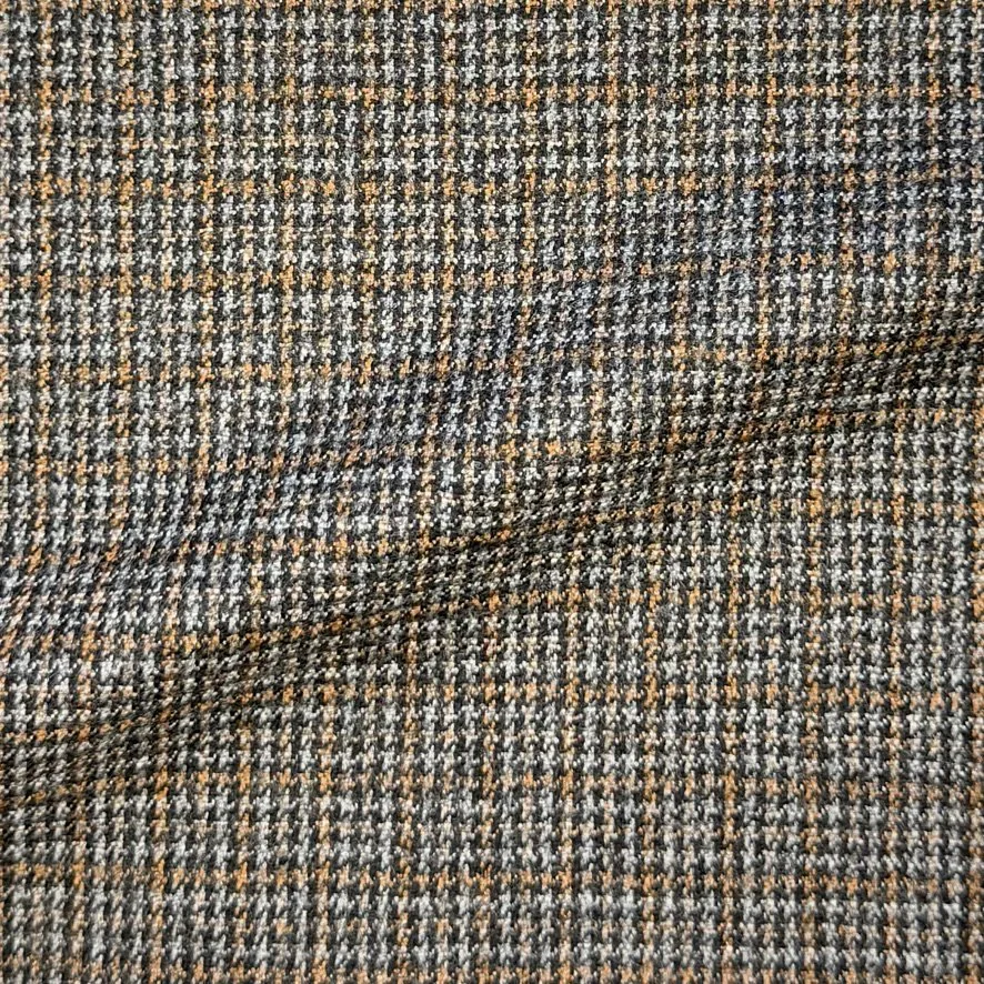 Gray & Orange Puppytooth