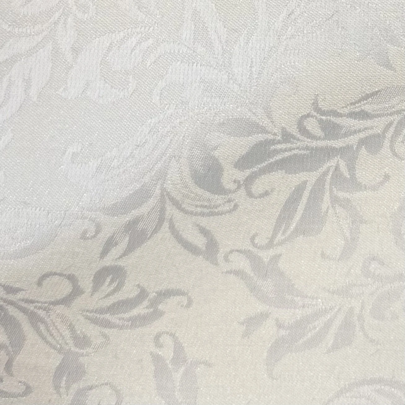 White Floral Pattern