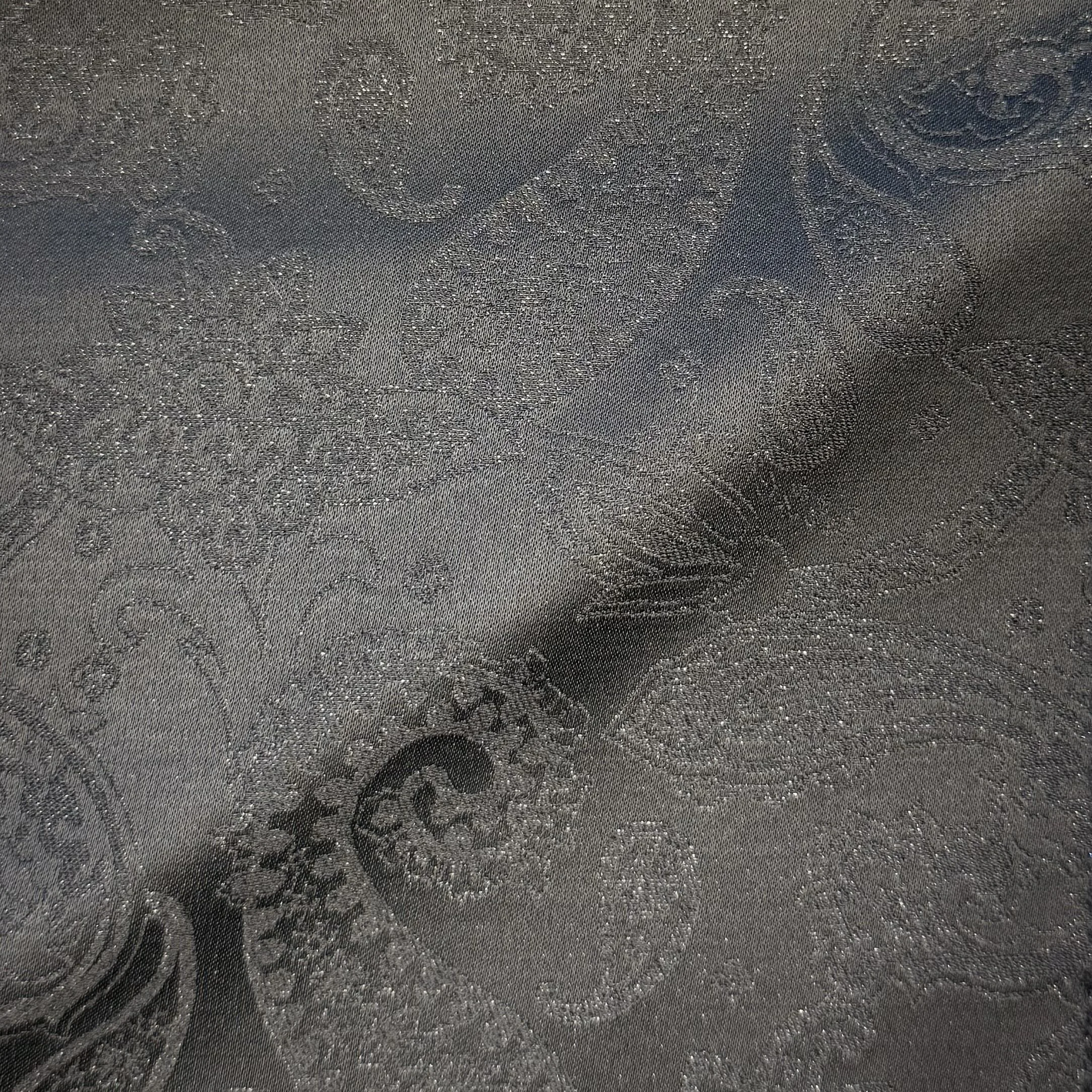 Black Paisley Pattern
