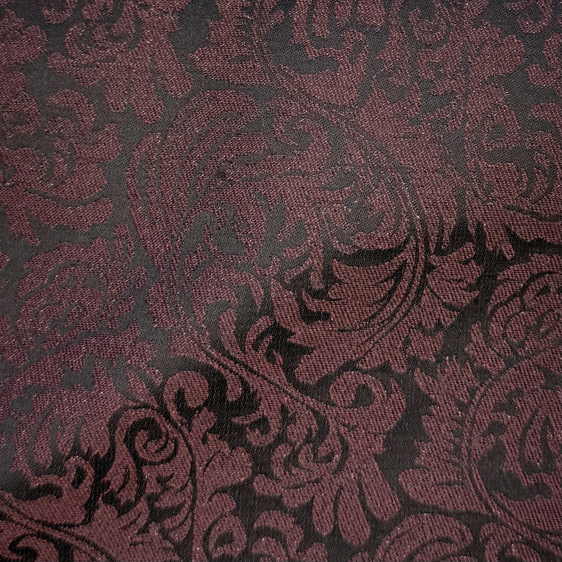 Maroon & Black Floral Pattern