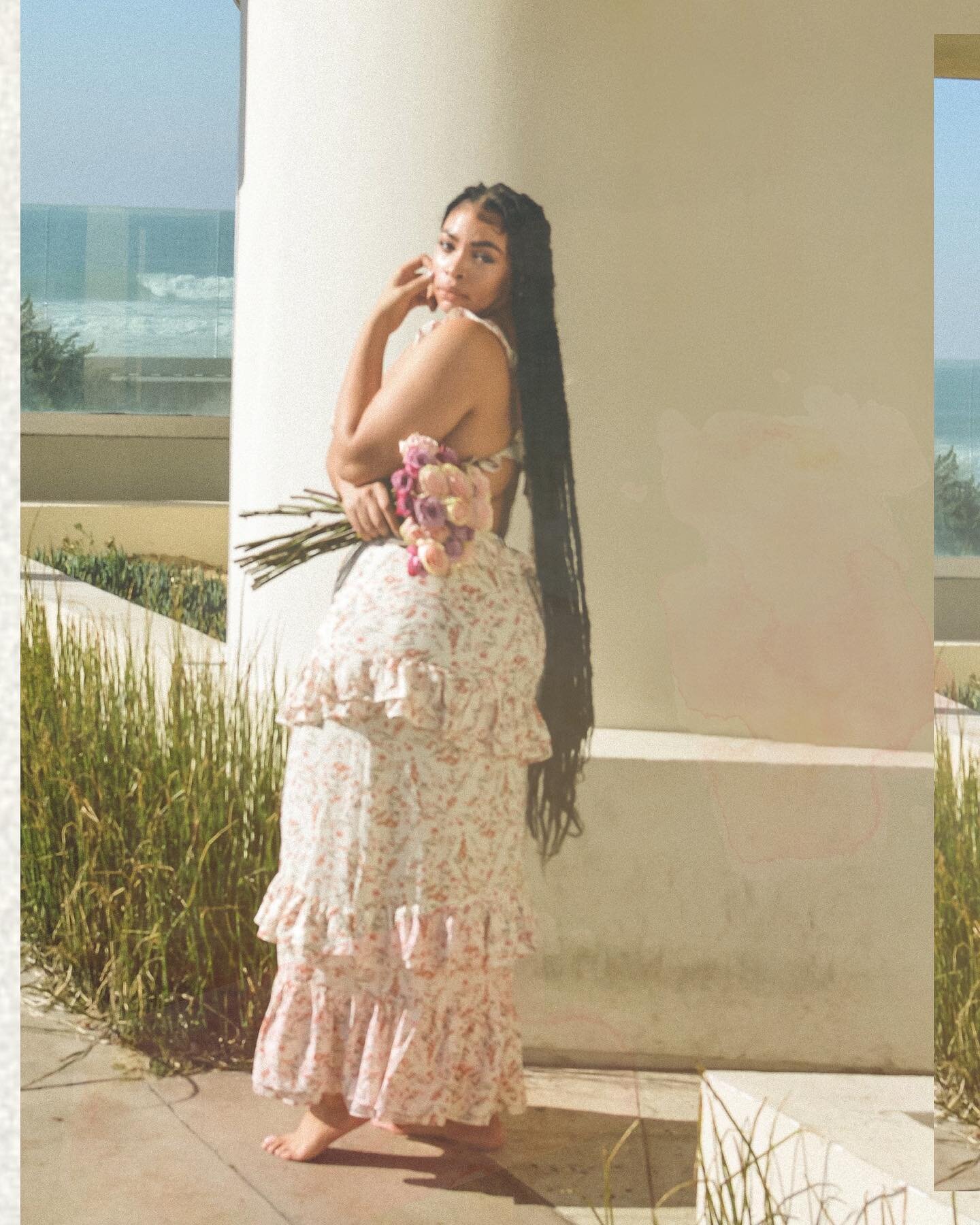 Floating on a silver lining. @FashionNovaCurve fashionnovapartner wearing lucie floral maxi dress