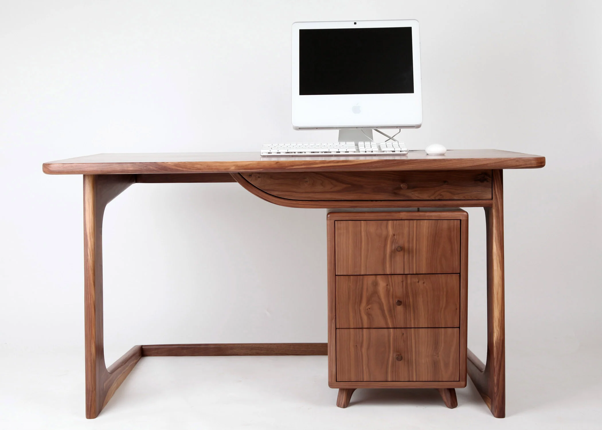 James desk 1.jpg
