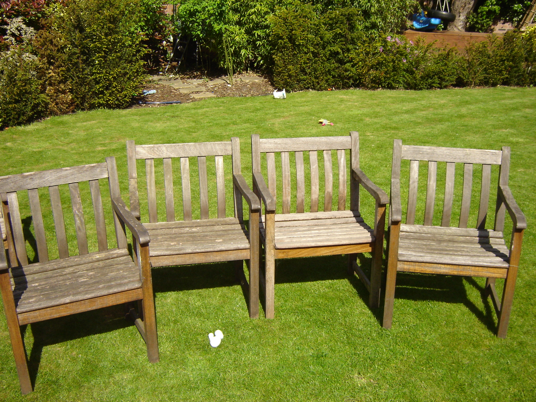 Is your garden furniture looking tired ?