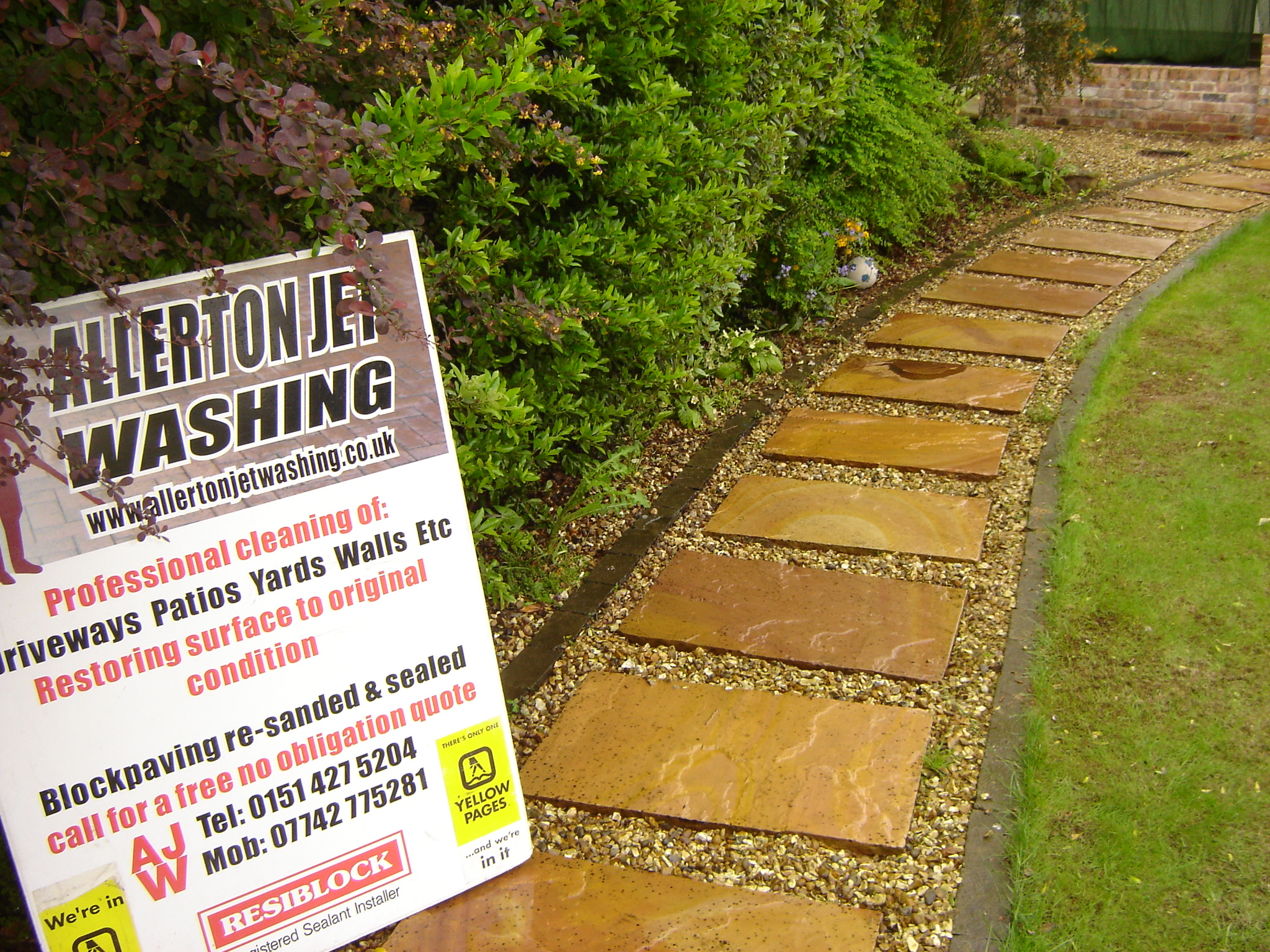 Stepping Stone path after pressure washing
