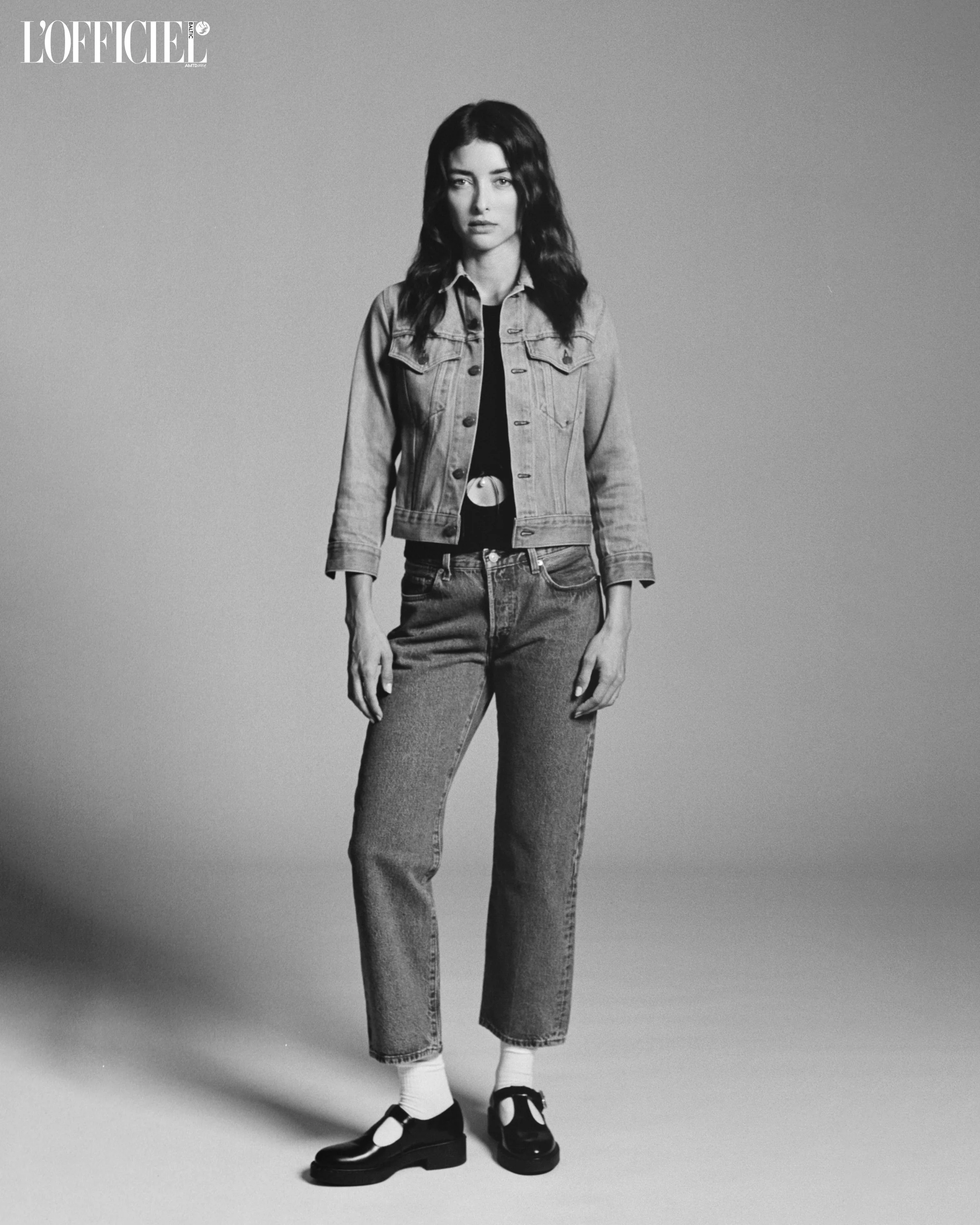 L'OFFICIEL_BALTIC_MOMENTS_AWAY_PATRICK_KIM_1.jpg