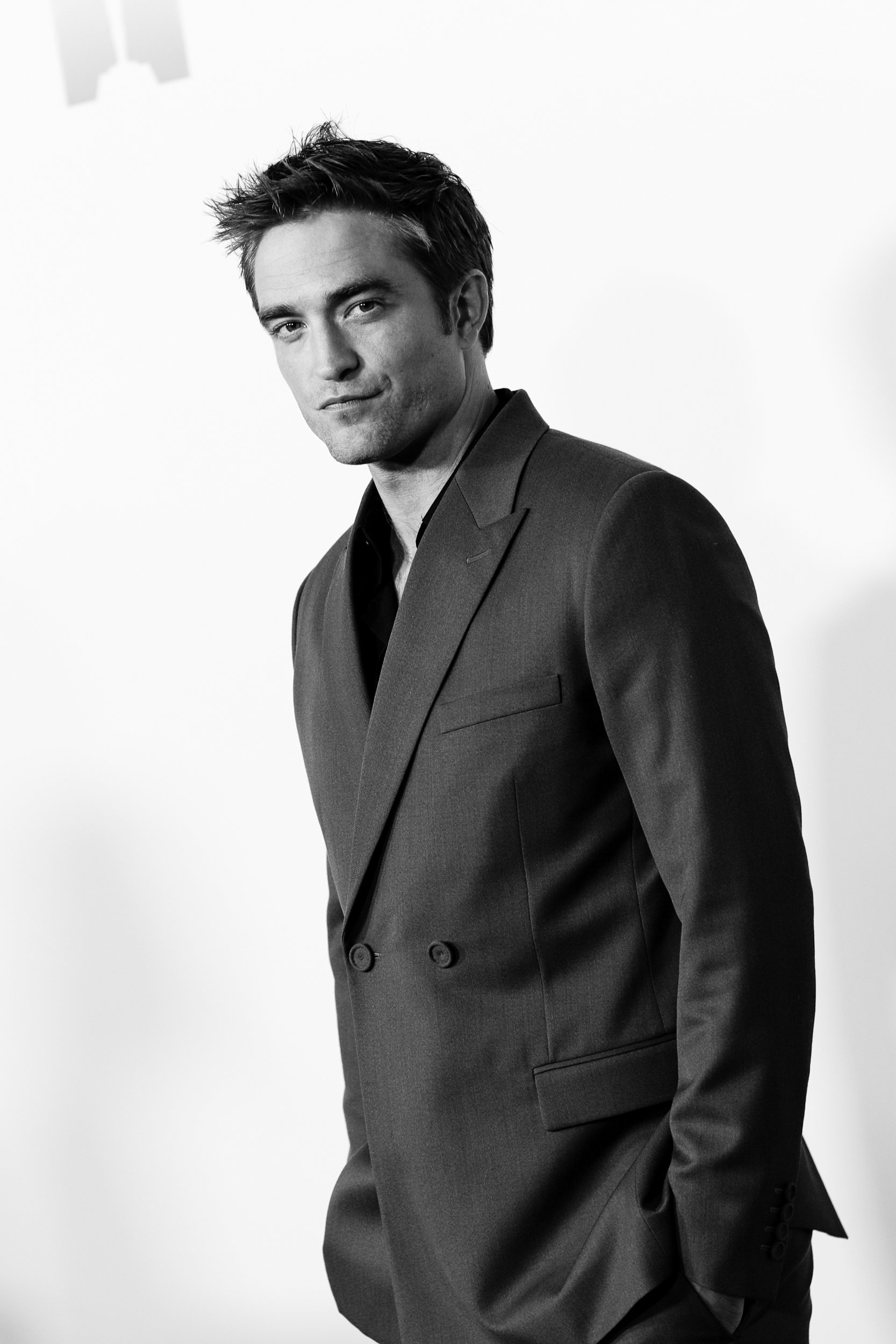 ROBERT PATTINSON