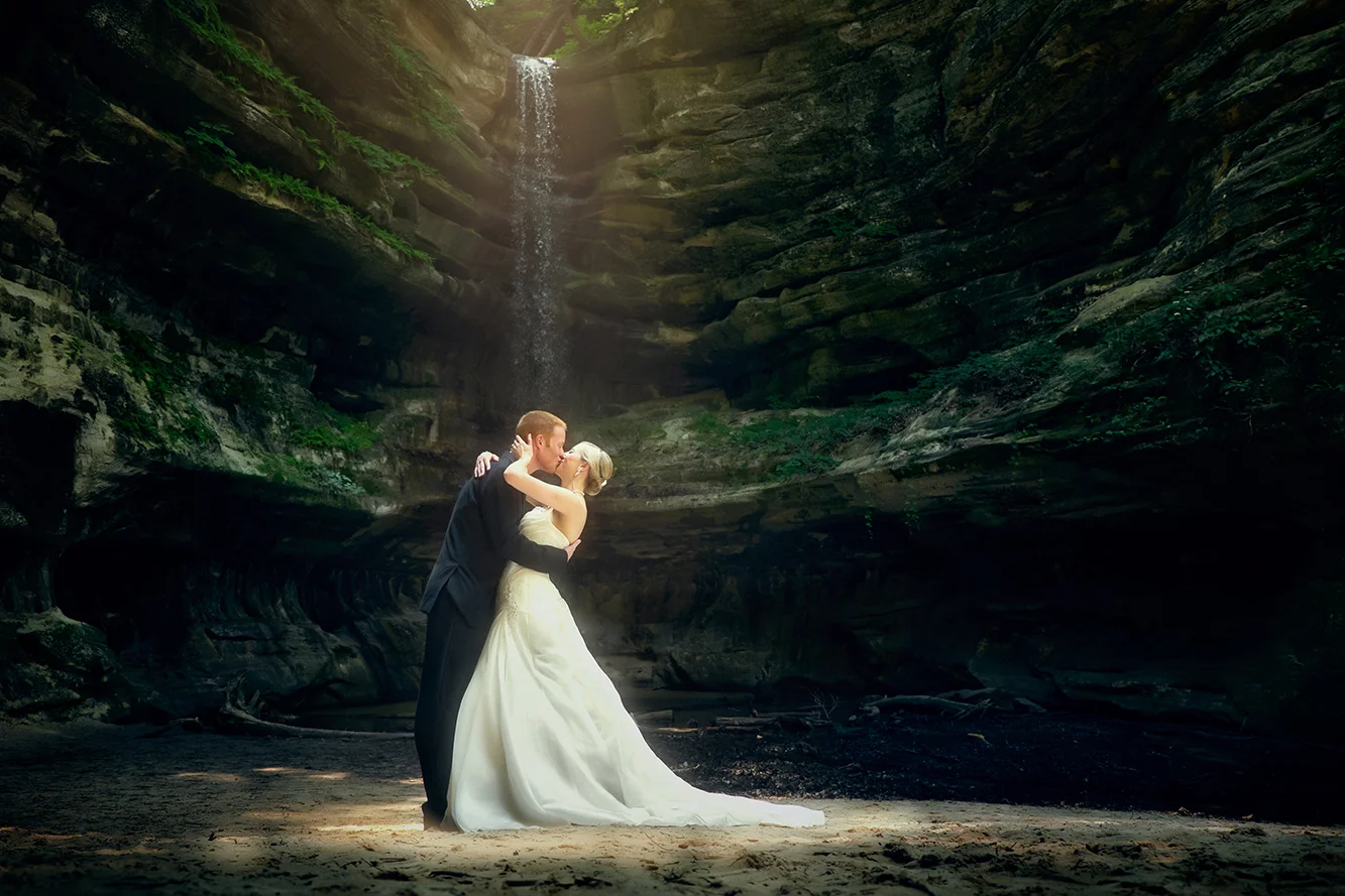 Starved-Rock-Wedding-Photographer-McConville-Studio-011.JPG.jpg