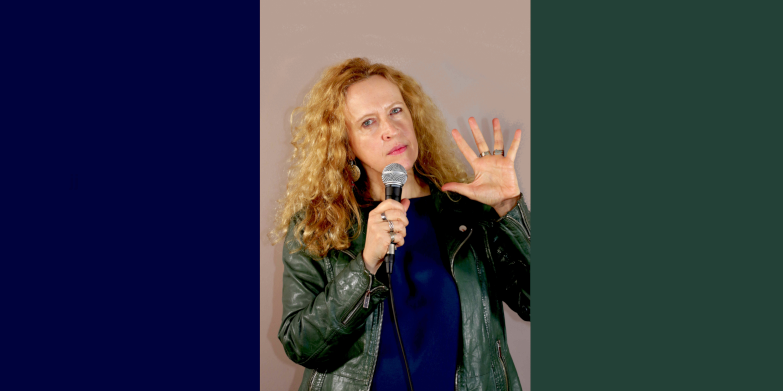 Rachel D Clarke mit Mic.png