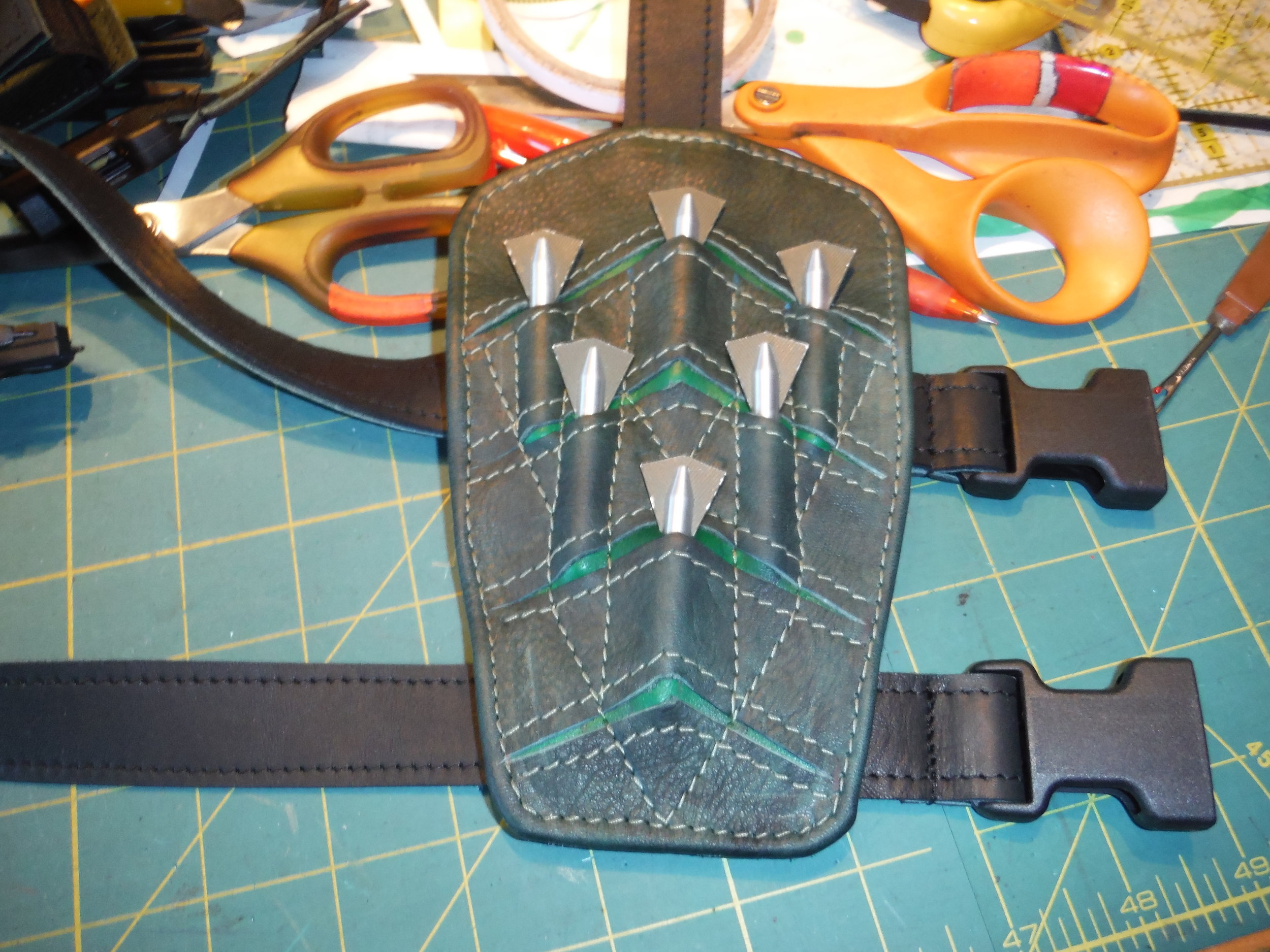 Arrow - Leg Quiver