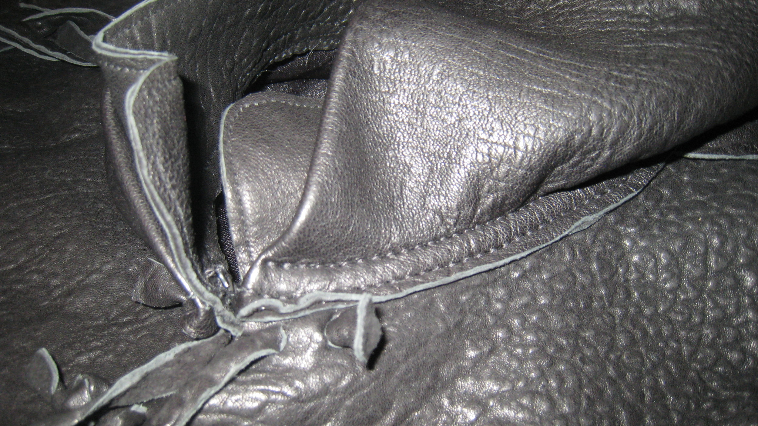 Alien Ambassador - Leather Hood