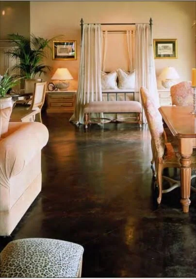 Living Area 2.JPG