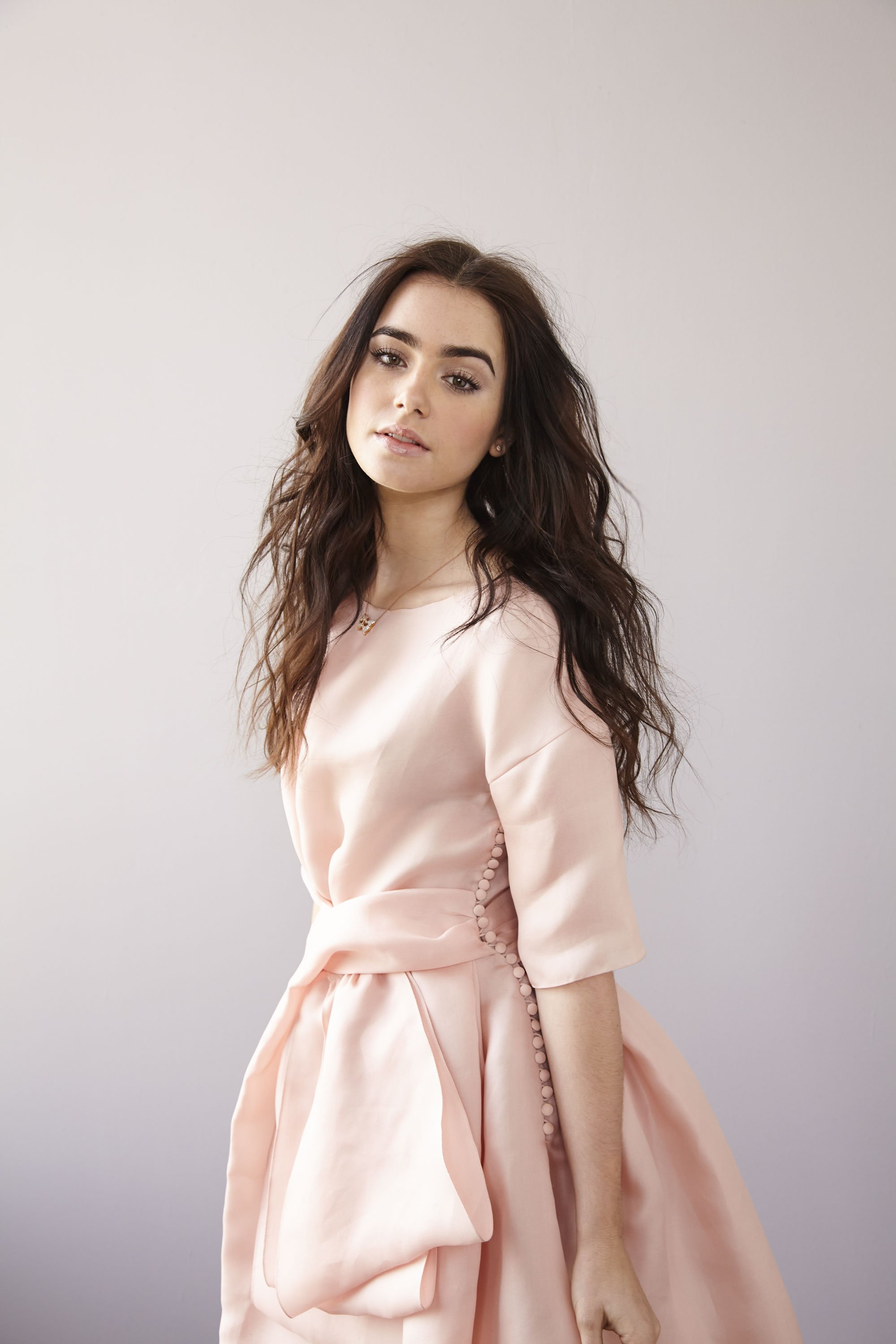 Lily_Collins_047.jpg