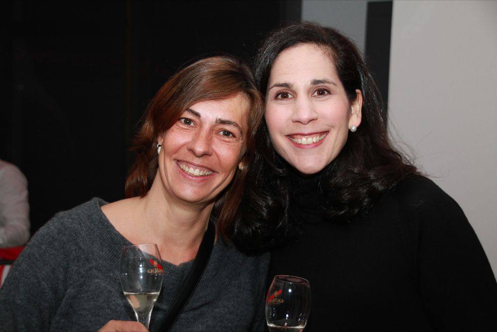Cristinal Vindel And Eugenia Nunez – AMC