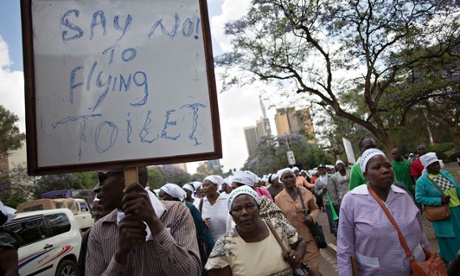 Women from the Mukuru slum take their protests to the health ministry in Nairobi.Photograph: Karel Prinsloo/Guardian