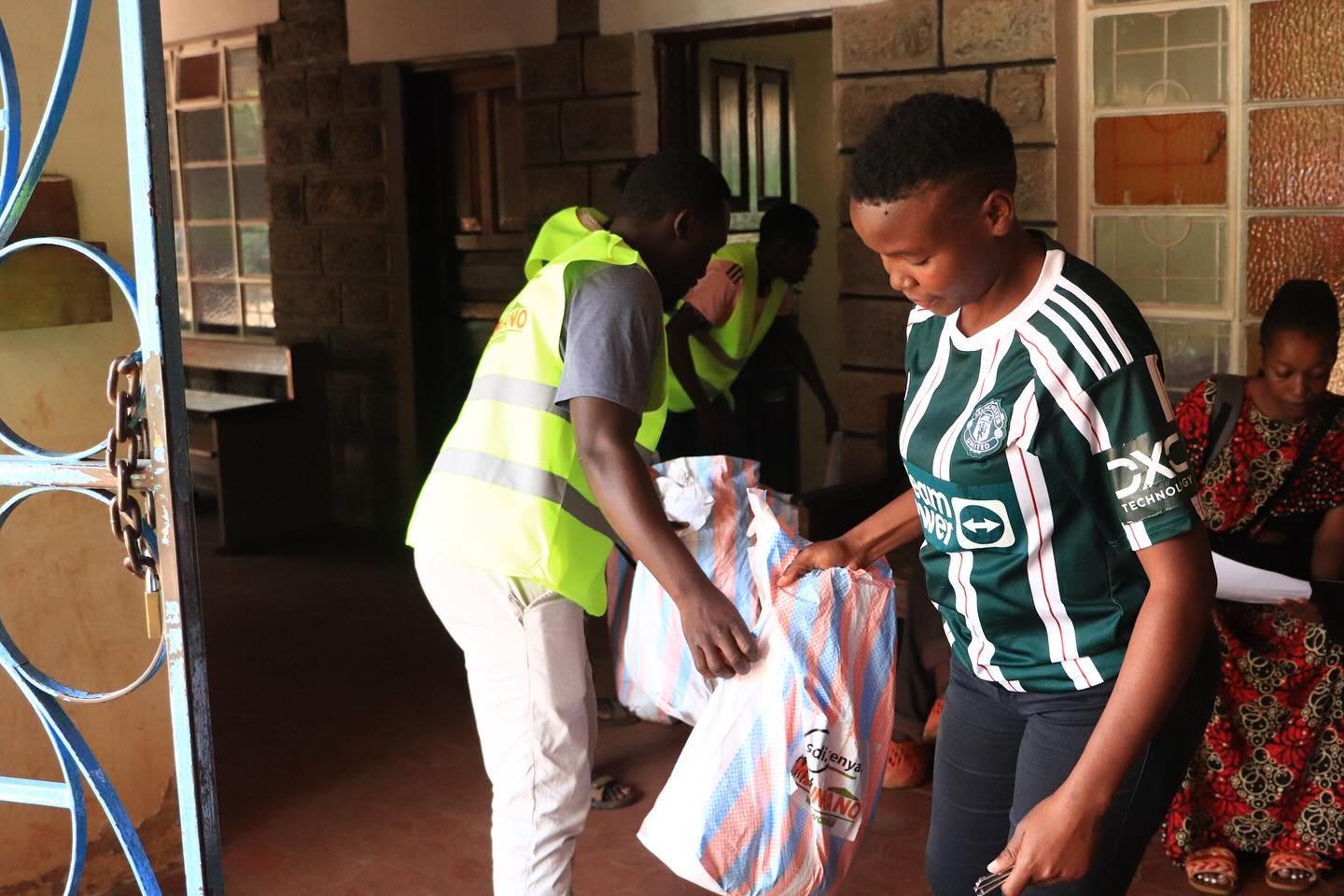 Flood Relief Support update in Kibera.

Today we distributed flood relief support to various vulnerable groups in Kibra, including flood victims, evicted individuals, the elderly, people with disabilities, and other vulnerable community members. The 