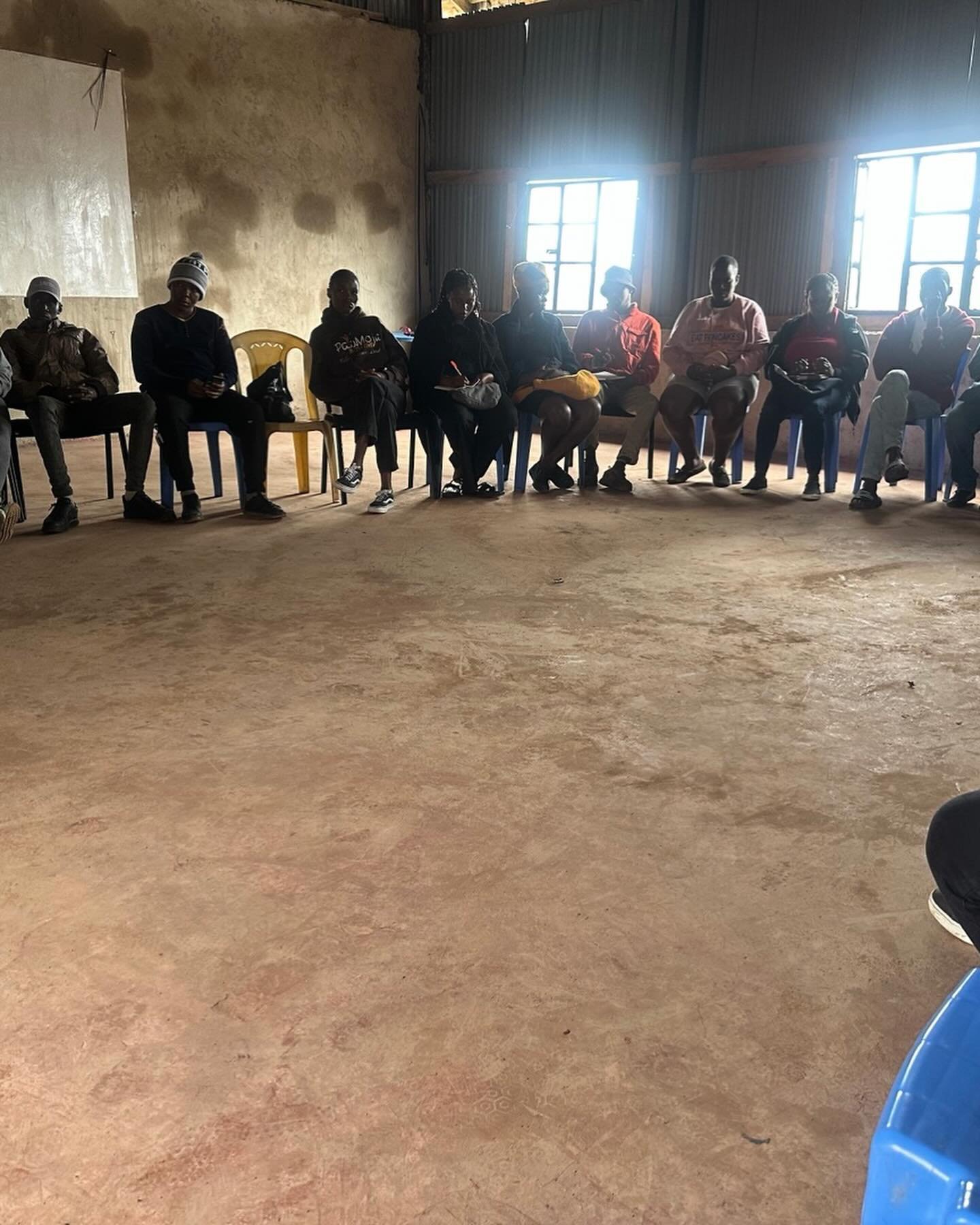 Preparing for youth-led mapping and data for change 📍

Under the Dr. Sulley Gariba SDI Impact Innovation Initiative, Muungano youth gathered today for a kick-off orientation session ahead of their training with the Humanitarian OpenStreetMap Team (H