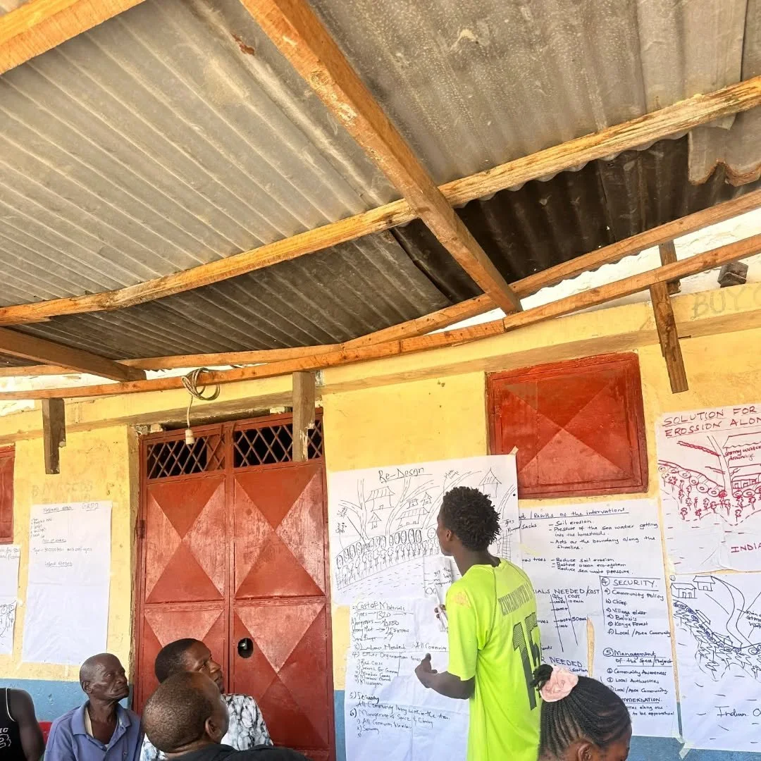 What does climate change look like at the settlement level? 

As global temperatures continue to rise, so do sea levels, and for communities living along coastlines, this is not abstract.

In Tudor, an informal settlement located adjacent to the Indi