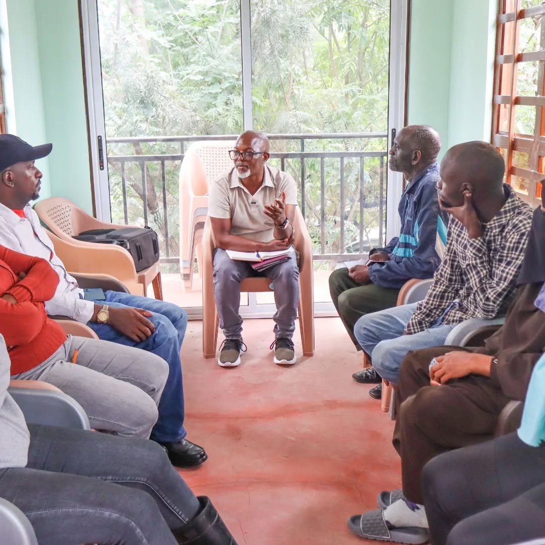 We held engaging discussions with representatives of the Kiamaiko Disaster Management Team, drawn from different clusters within Kiamaiko, focusing on how to effectively utilize existing skills and knowledge in disaster management and prevention.

A 