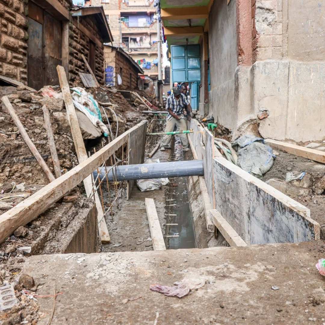 Together, we&rsquo;re building infrastructure that protects homes, businesses, and lives during the rains. 

#KiamaikoDrainagePhase02 #MuunganoAt30 #CommunityLedDevelopment #ResilientCommunities #UjenziMashinani
