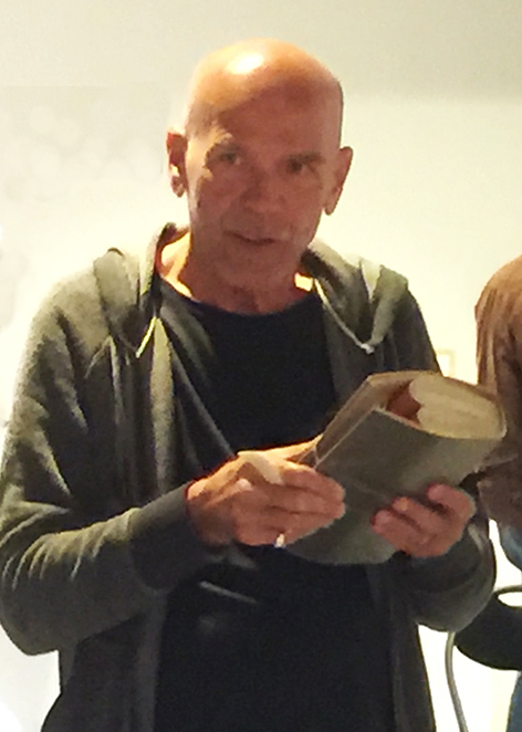 Dr Clyde McGill playing one of his amplified performance books live at abe 2017