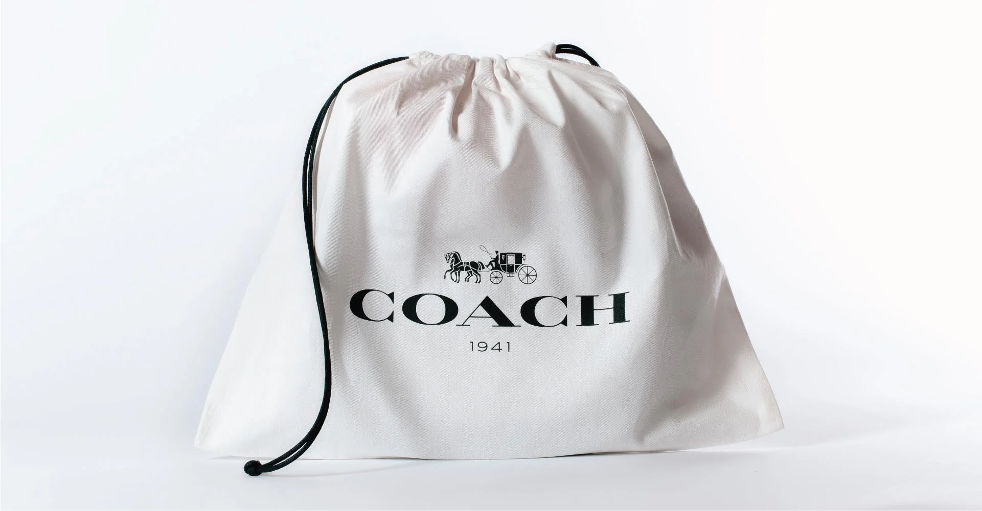 Creative_Retail_Packaging_Package_Design_Luxury_Coach_03.jpg