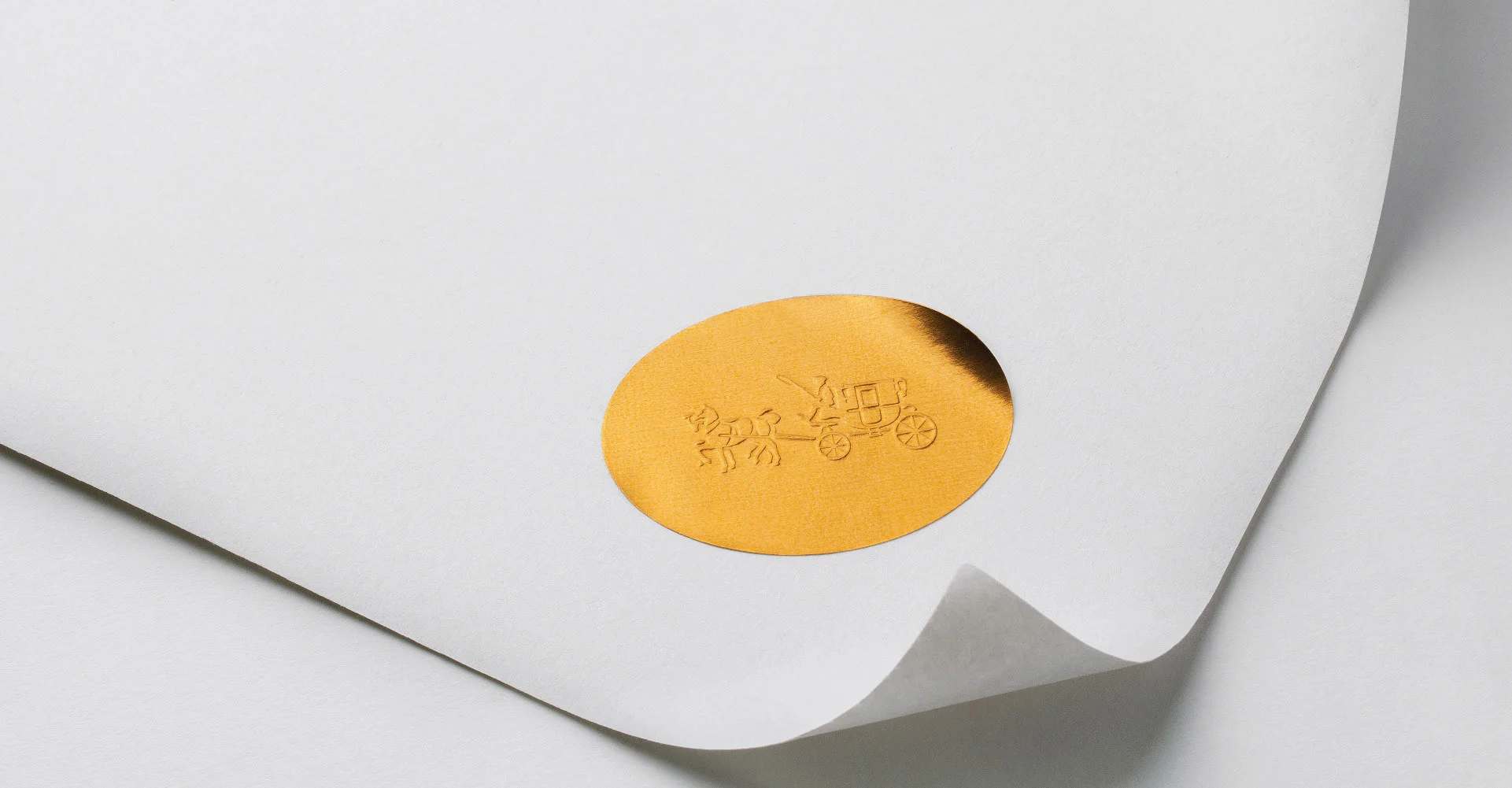 Creative_Retail_Packaging_Package_Design_Luxury_Coach_14.jpg