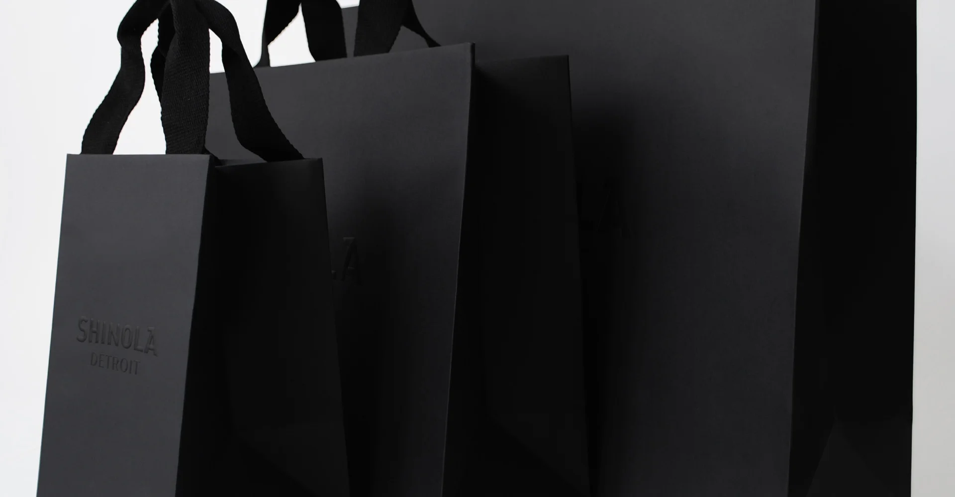 Creative_Retail_Packaging_Custom_Luxury_Design_Shinola_05.jpg