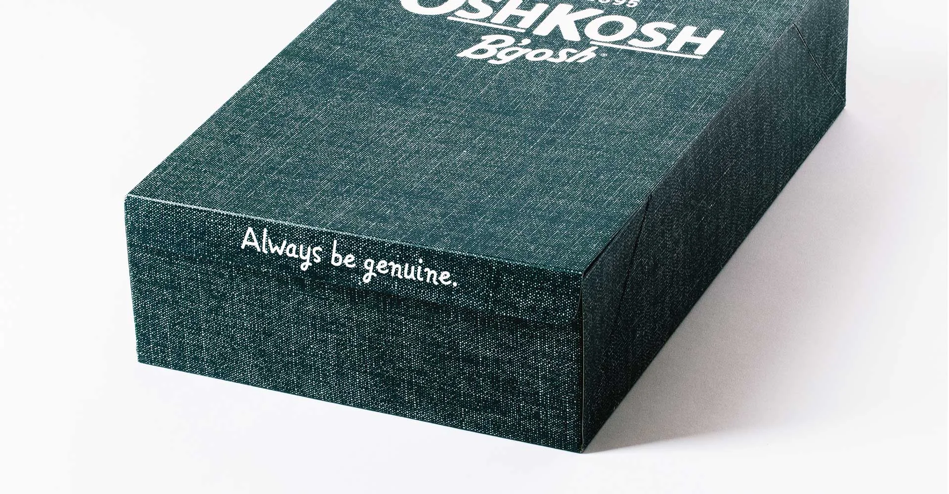 Creative_Retail_Packaging_Package_Design_OshKosh_Bgosh_03.jpg