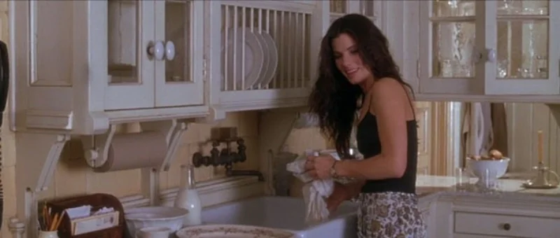 Kitchen-and-Victorian-Home-in-Practical-Magic-Movie-2.jpg