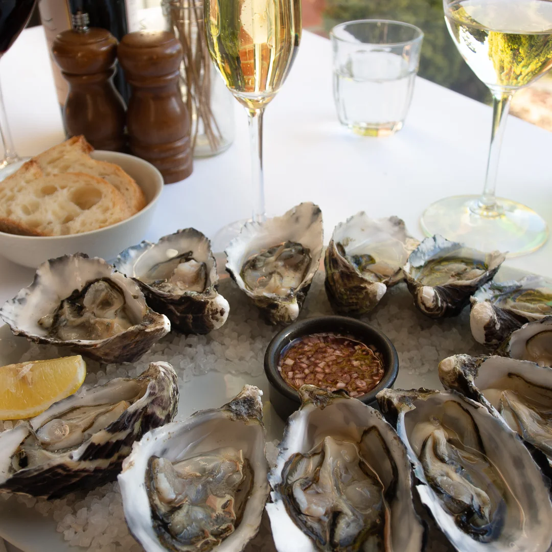 Huitres fraiches - Freshly shucked oysters w shallot red vinegar