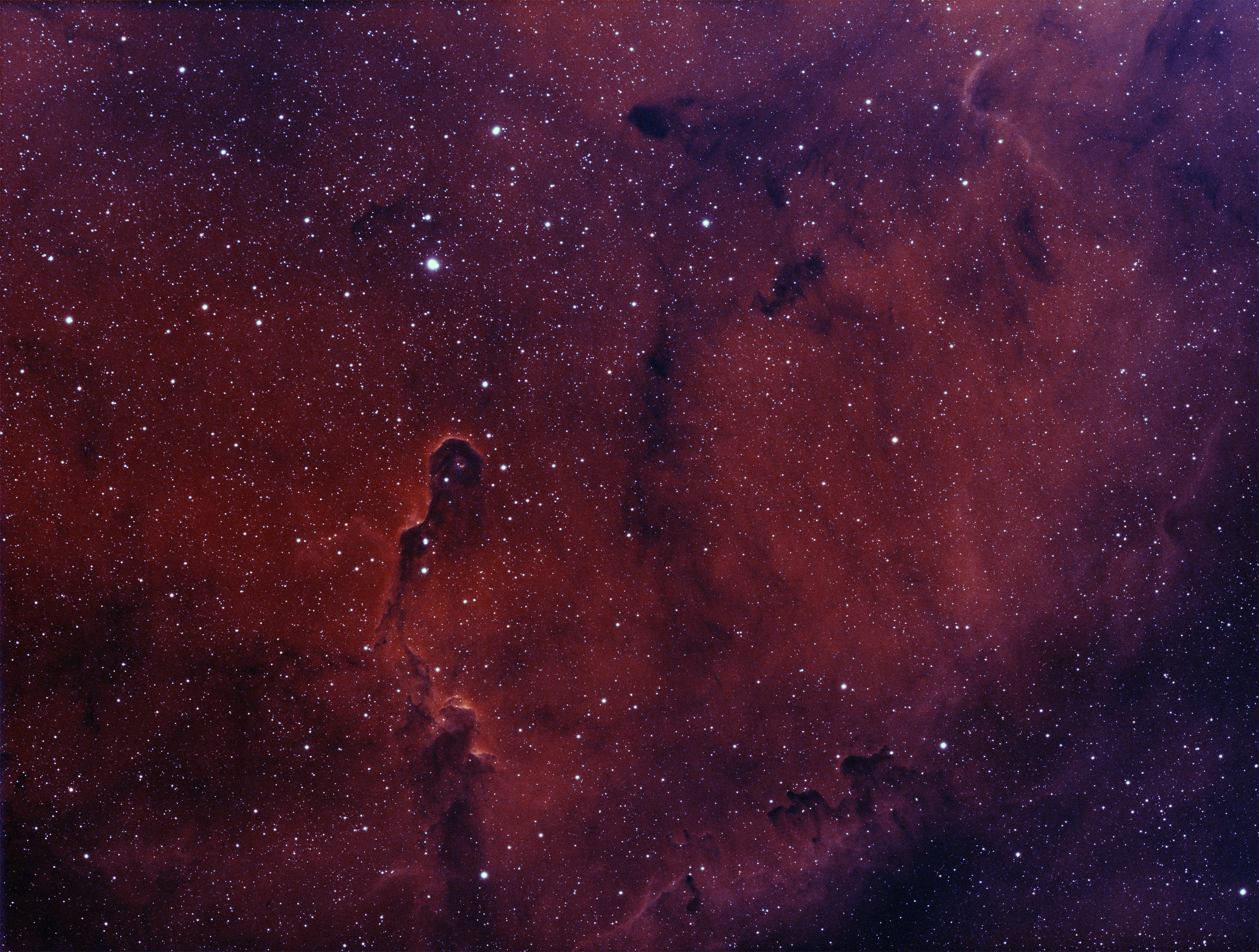 IC 1396-deep-red.jpg
