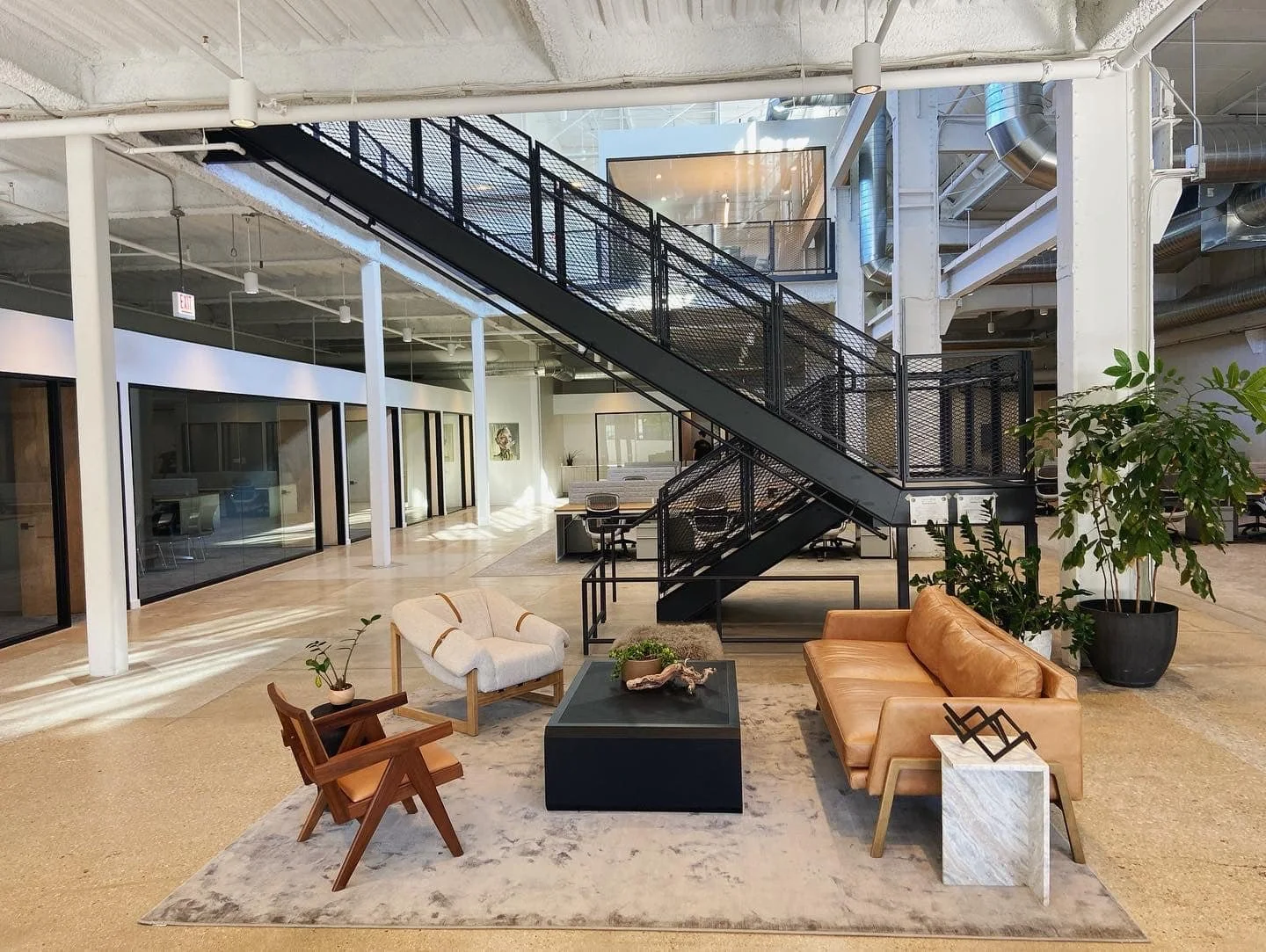 309251130_502190011914337_1939736235159668309_n (1).jpg