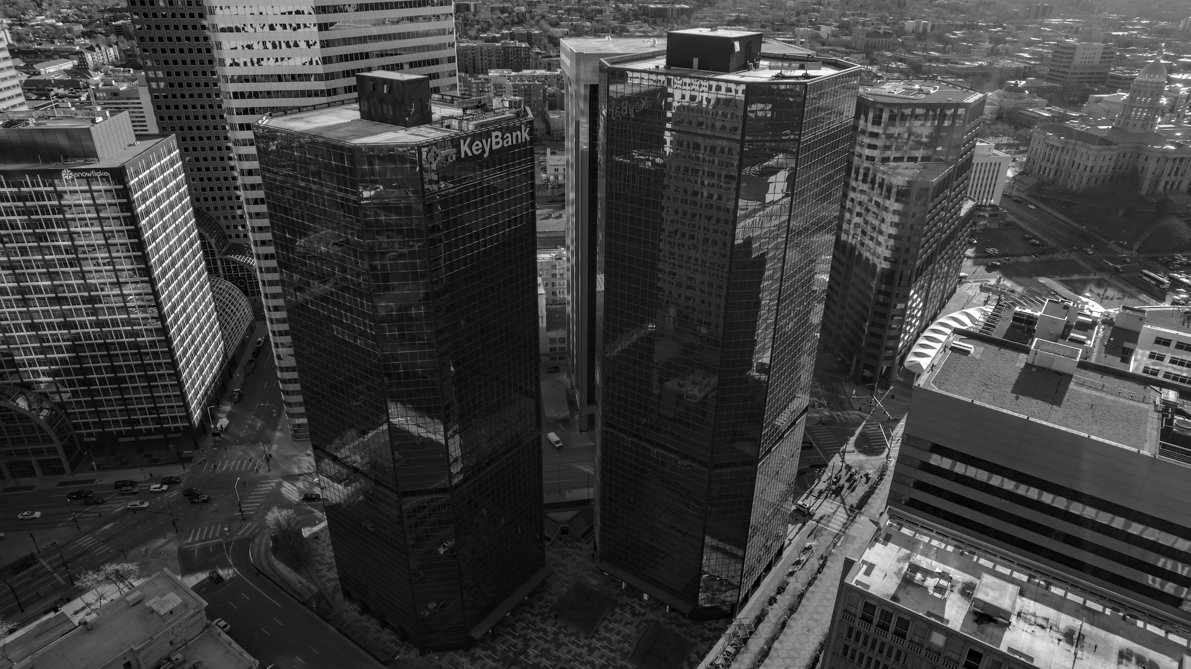 1625 - 1675 BROADWAY