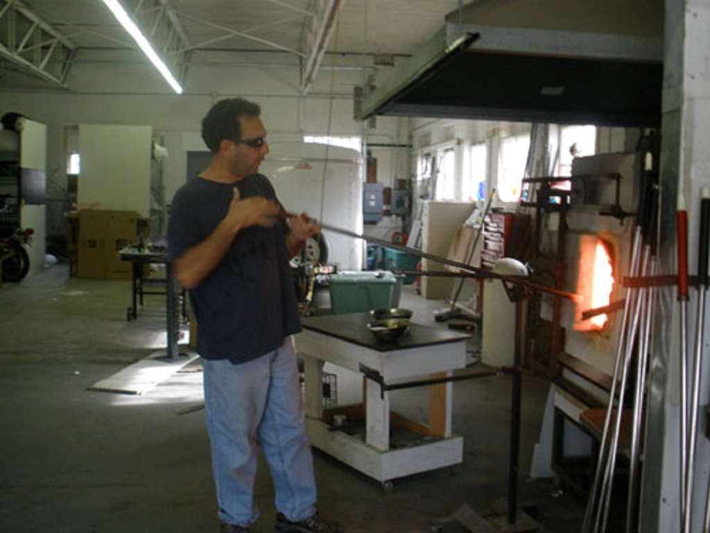 Stan-blowing-001.jpg