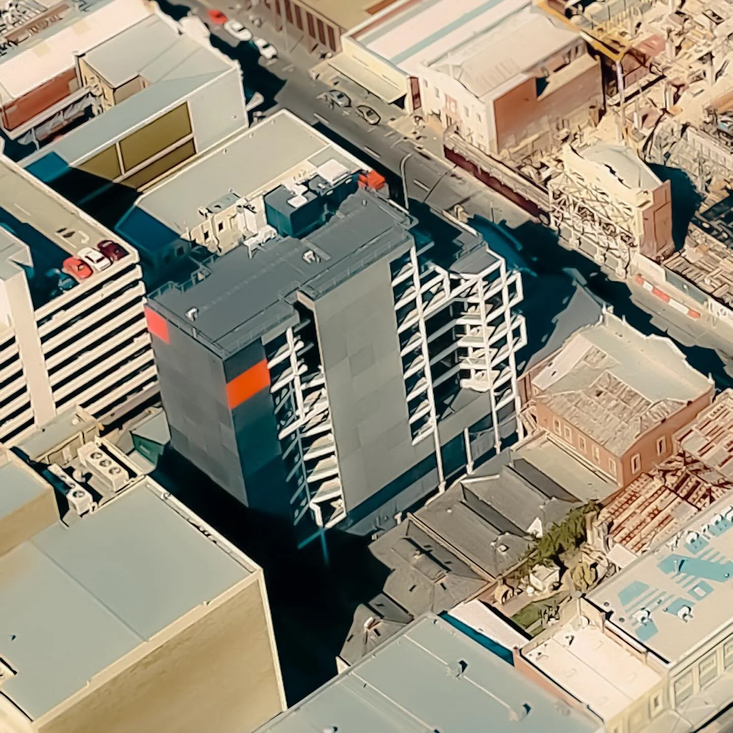 Designed on 320 m2 of land:
Sandy Anghie, Chapter President Australian Institute of Architects: 
&ldquo;The Box Building is a notable project by Architects Perrine, located in Perth. Completed in 2001, it played a significant role in the revitalizati
