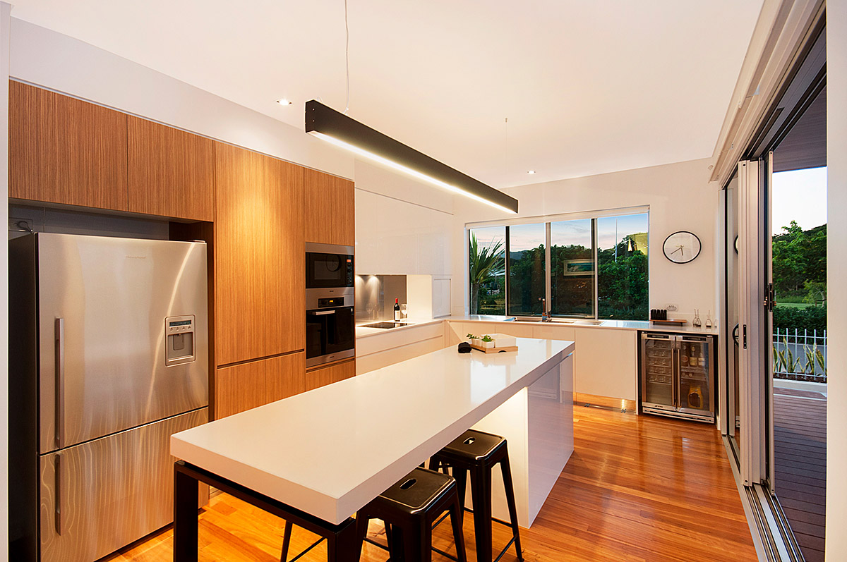 Mid-Century_Modern_Kitchen.jpg