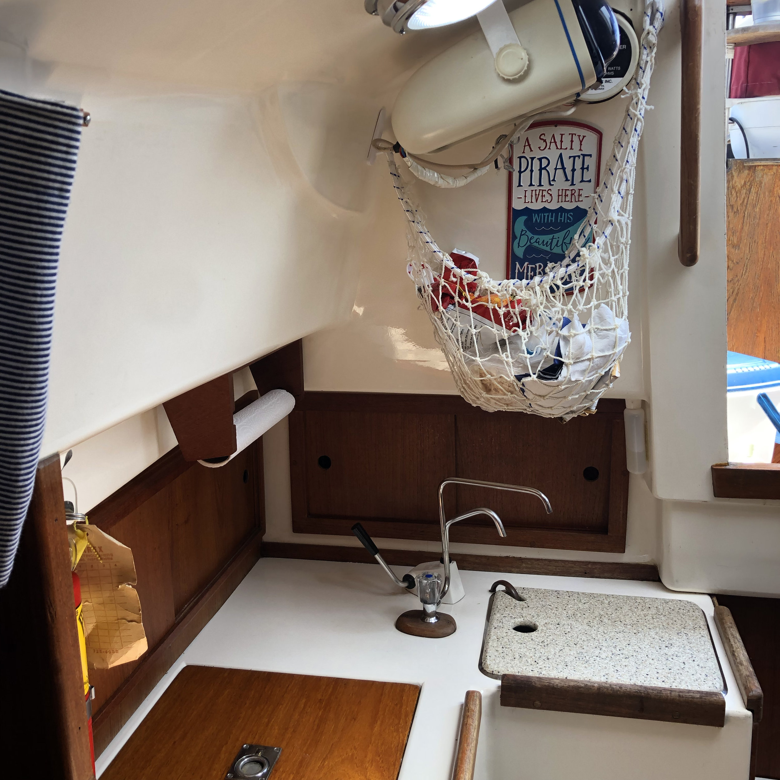 STARBOARD GALLEY AFT VIEW
