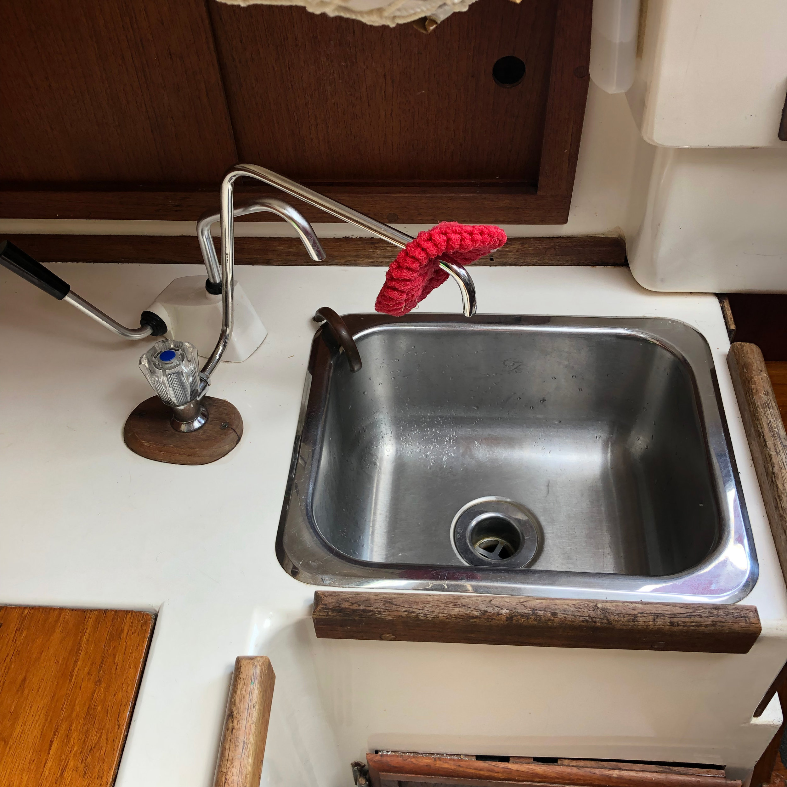 STARBOARD GALLEY AFTER VIEW