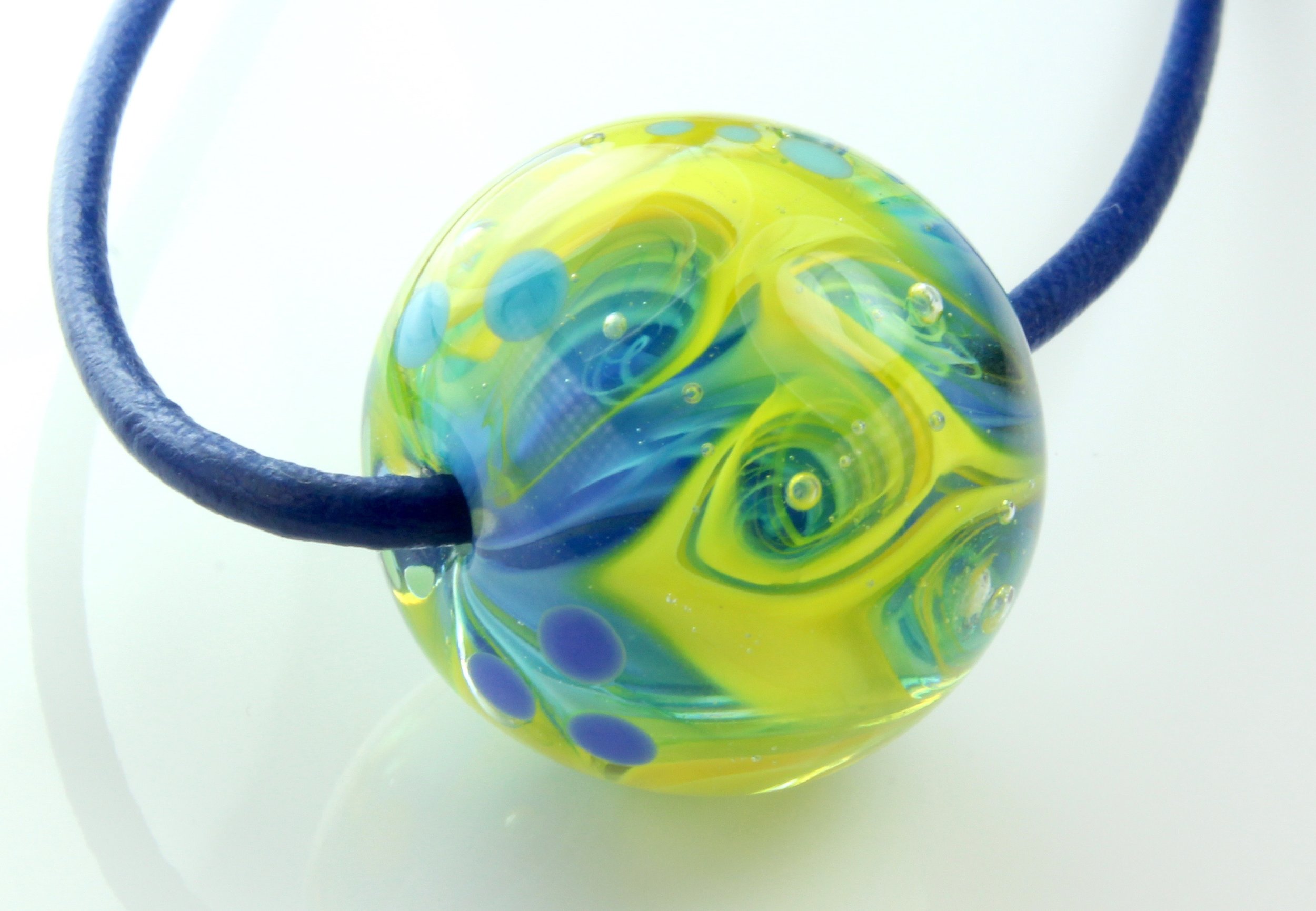 Spring Tones Swirl Bead