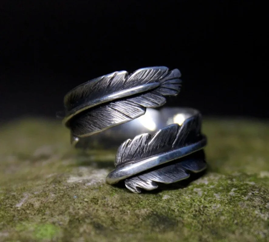Sculpted Feather Ring 